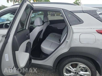 2023 Hyundai Kona SEL - miniatura 13
