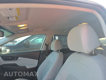 2023 Hyundai Kona SEL - miniatura 18