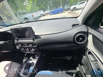 2023 Hyundai Kona SEL - miniatura 19
