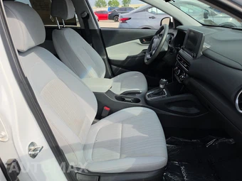 2023 Hyundai Kona SEL - miniatura 8