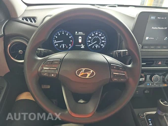 2023 Hyundai Kona SEL - miniatura 10