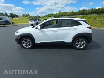 2023 Hyundai Kona SEL - miniatura 3
