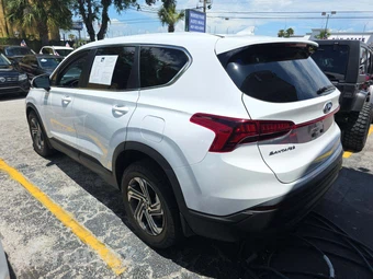 2023 Hyundai Santa Fe SE - miniatura 2