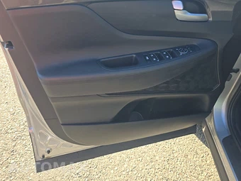 2023 Hyundai Santa Fe SE - miniatura 9