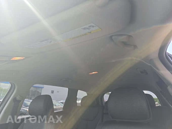 2023 Hyundai Santa Fe SE - miniatura 8