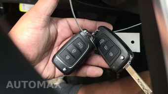2023 Hyundai Santa Fe SE - miniatura 17