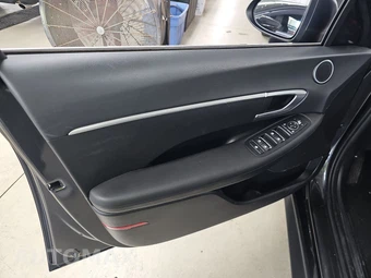 2023 Hyundai Sonata SE - miniatura 15