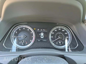 2023 Hyundai Sonata SE - miniatura 6