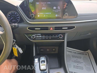 2023 Hyundai Sonata SE - miniatura 10