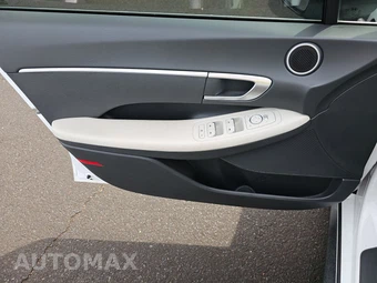 2023 Hyundai Sonata SE – miniatura 9