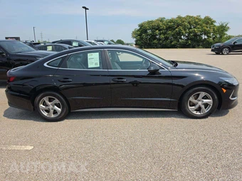 2023 Hyundai Sonata SE - miniatura 4