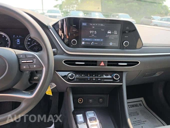 2023 Hyundai Sonata SE - miniatura 9