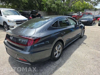 2023 Hyundai Sonata SE - miniatura 3