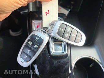 2023 Hyundai Sonata SEL - miniatura 8