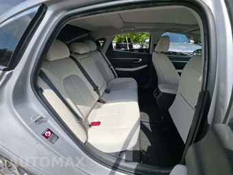 2023 Hyundai Sonata SEL – miniatura 16