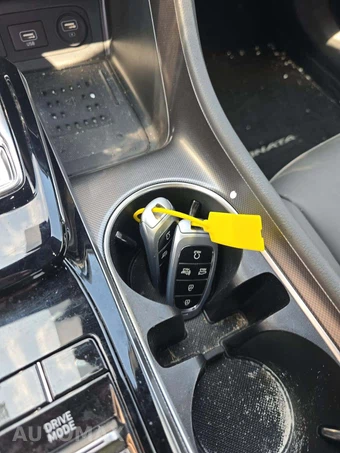 2023 Hyundai Sonata SEL Plus - miniatura 8