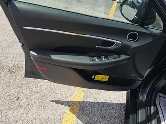 2023 Hyundai Sonata SEL Plus - miniatura 9