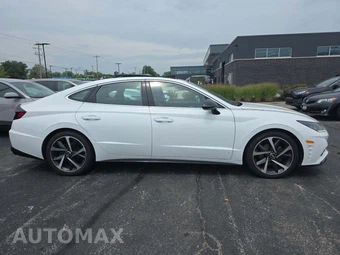 2023 Hyundai Sonata SEL Plus - miniatura 4