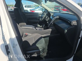 2023 Hyundai Tucson SE - miniatura 8
