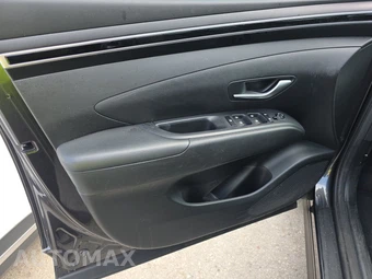 2023 Hyundai Tucson SE - miniatura 9