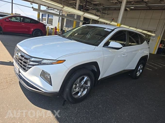 2023 Hyundai Tucson SE