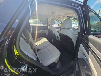 2023 Hyundai Tucson SEL - miniatura 16