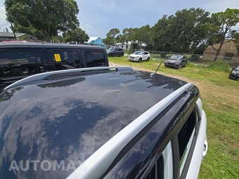 2023 Hyundai Venue Limited – miniatura 12