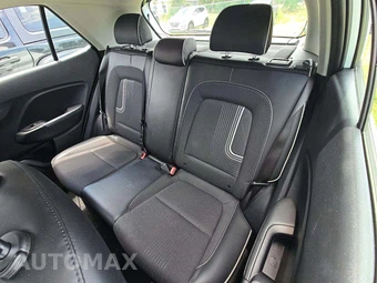 2023 Hyundai Venue Limited – miniatura 13