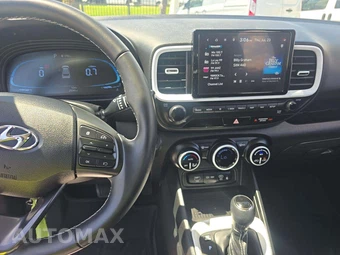 2023 Hyundai Venue Limited - miniatura 10