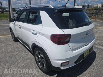 2023 Hyundai Venue Limited - miniatura 2