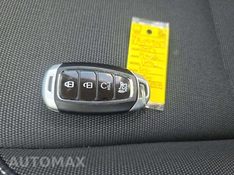 2023 Hyundai Venue Limited - miniatura 8