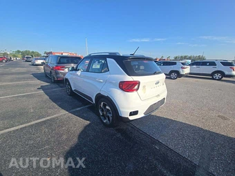 2023 Hyundai Venue Limited – miniatura 2