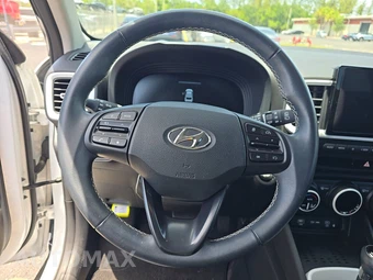 2023 Hyundai Venue Limited - miniatura 10