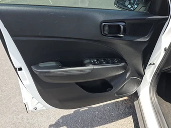2023 Hyundai Venue Limited - miniatura 9