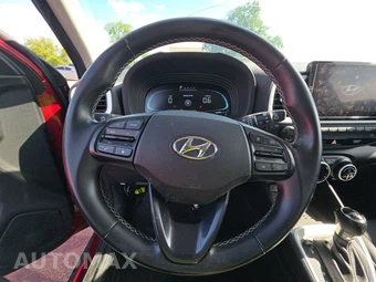 2023 Hyundai Venue Limited – miniatura 10