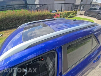 2023 Hyundai Venue SEL – miniatura 8