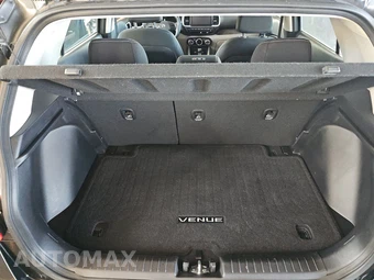 2023 Hyundai Venue SEL - miniatura 16