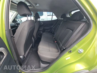 2023 Hyundai Venue SEL – miniatura 13