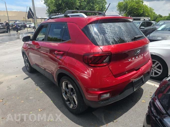 2023 Hyundai Venue SEL - miniatura 2