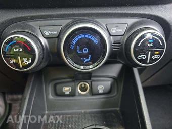 2023 Hyundai Venue SEL – miniatura 21