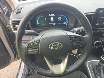 2023 Hyundai Venue SEL – miniatura 10