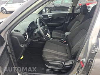 2023 Hyundai Venue SEL – miniatura 7
