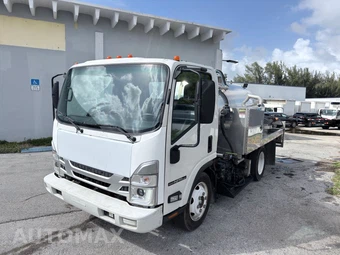2023 Isuzu NPR HD Base Low Tilt — car from the USA, Manheim Buy-Now listing at AUTOMAX
