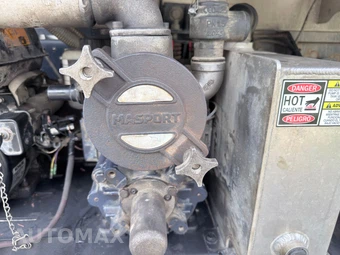 2023 Isuzu NPR HD Base Low Tilt - miniatura 15