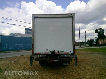 2023 Isuzu NPR HD Base Low Tilt - miniatura 12