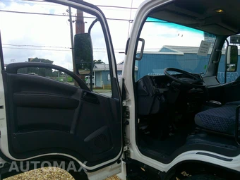 2023 Isuzu NPR HD Base Low Tilt - miniatura 30