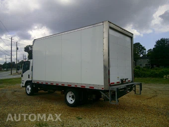 2023 Isuzu NPR HD Base Low Tilt - miniatura 9