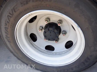 2023 Isuzu NPR XD Base Low Tilt - miniatura 16