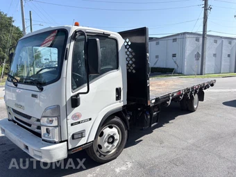 2023 Isuzu NRR Base Low Tilt — car from the USA, Manheim Buy-Now listing at AUTOMAX