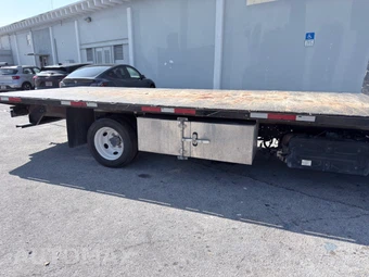 2023 Isuzu NRR Base Low Tilt - miniatura 18
